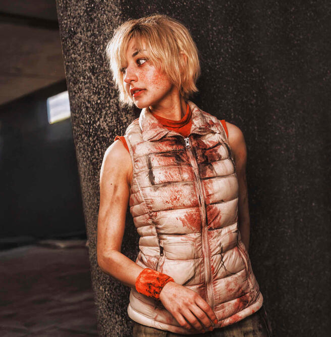 Heather Mason cosplay at MCM Oct '25 (Taken by @dtjaaam)